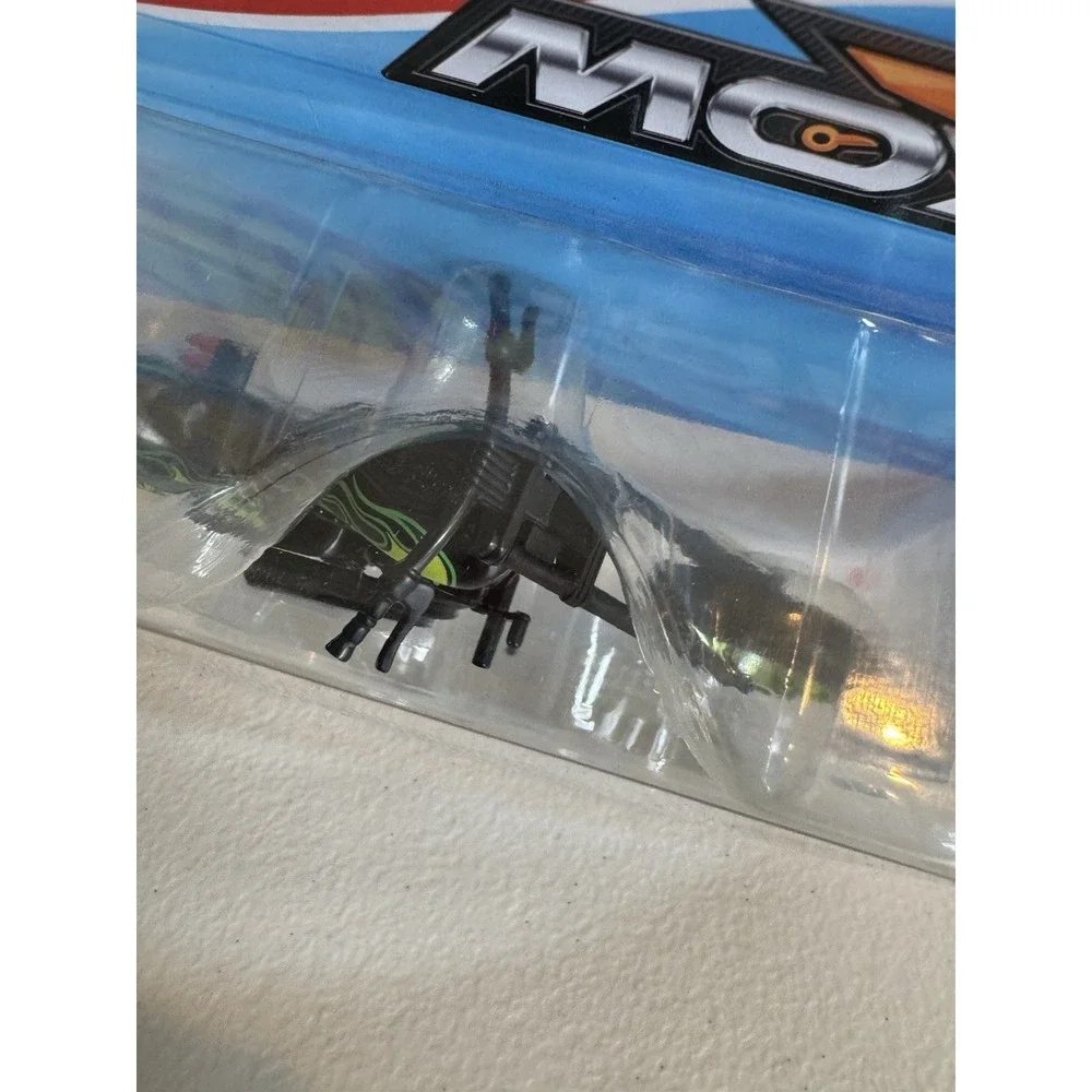 2024 HOT WHEELS MOTO TWIN FLAME MOTORCYCLE GREEN